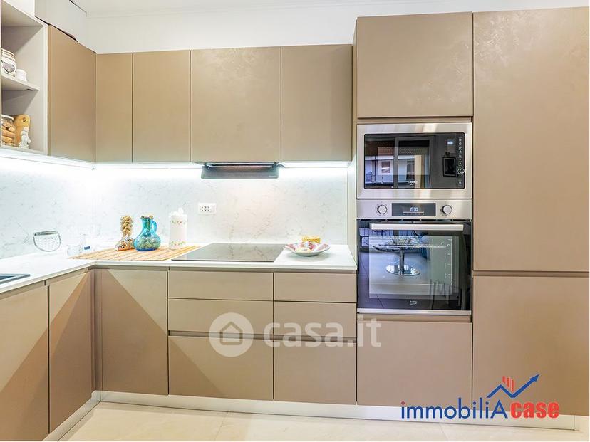 Trilocale in Via Pietro Toselli 4 — foto 24 di 34
