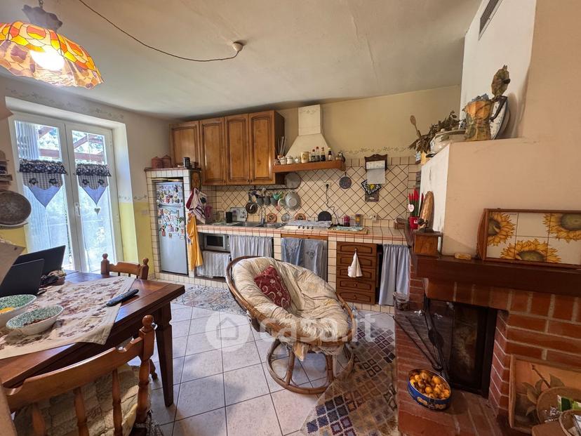 Villa in Via Brigate Partigiane 1 — foto 15 di 32