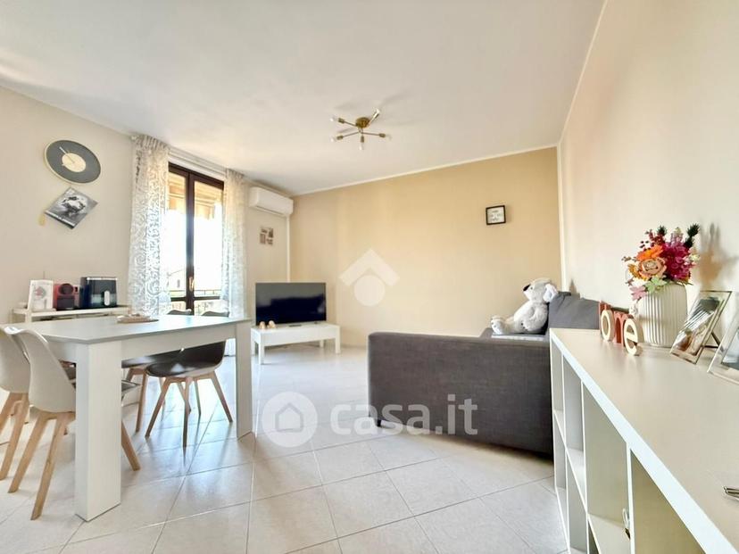 Bilocale in Via Giuseppe Ungaretti 19 — foto 21 di 23