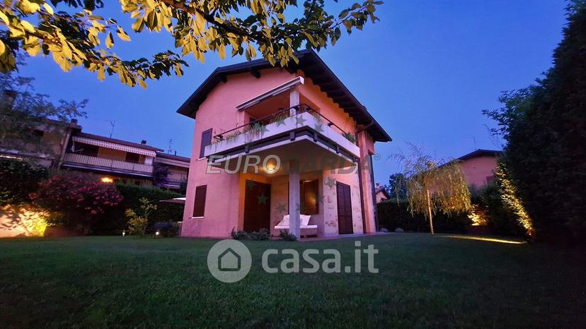 Villa in Via Dosso 10 — foto 52 di 60