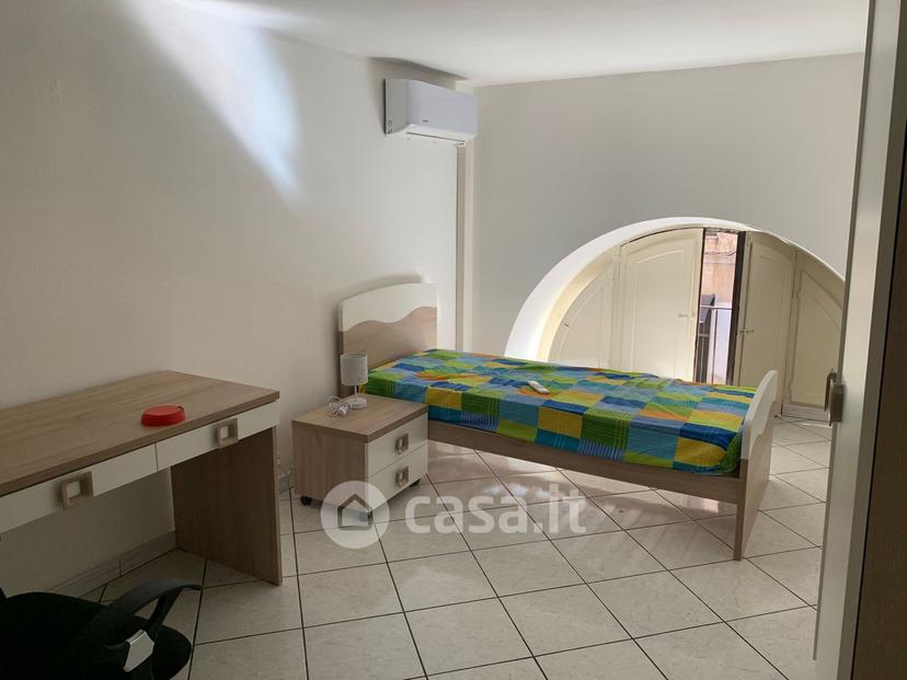 Stanza in Via Padova 35 — foto 8 di 11
