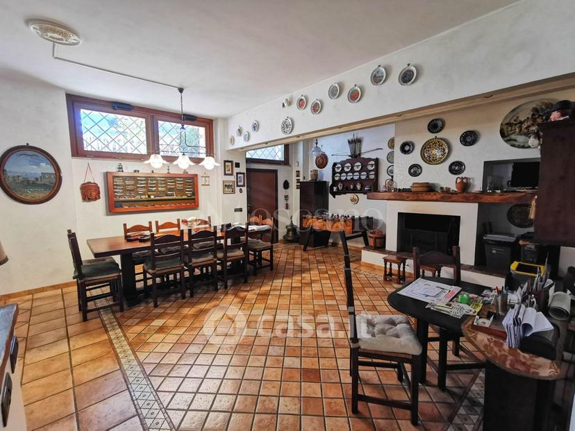 Villa in Via Eschilo — foto 15 di 37