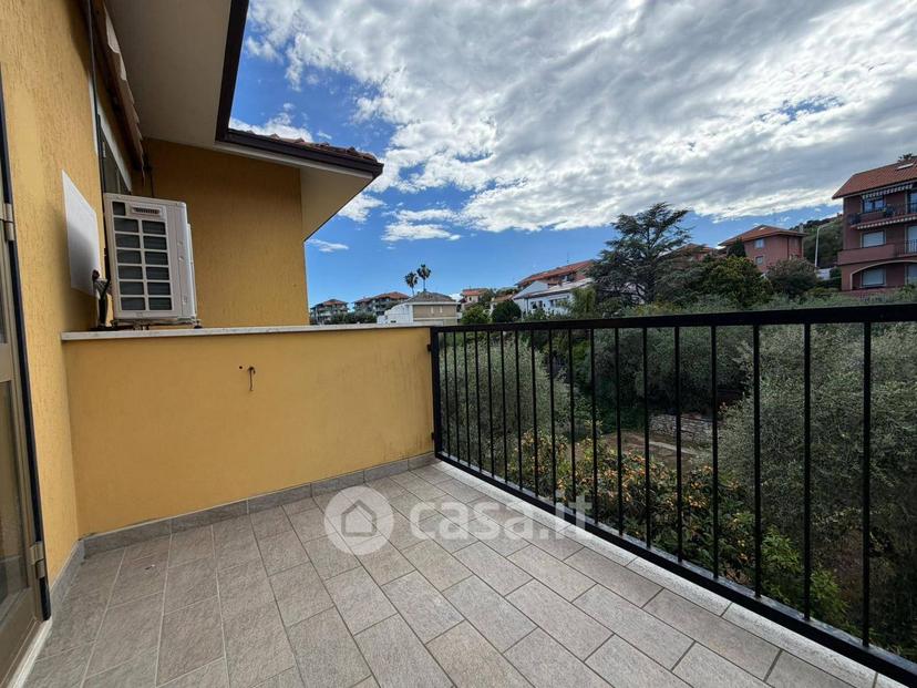Bilocale in Via Pairola 5 — foto 11 di 23