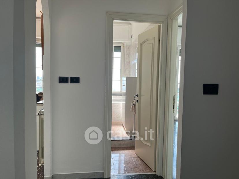 Bilocale in Via dei Sessanta 7