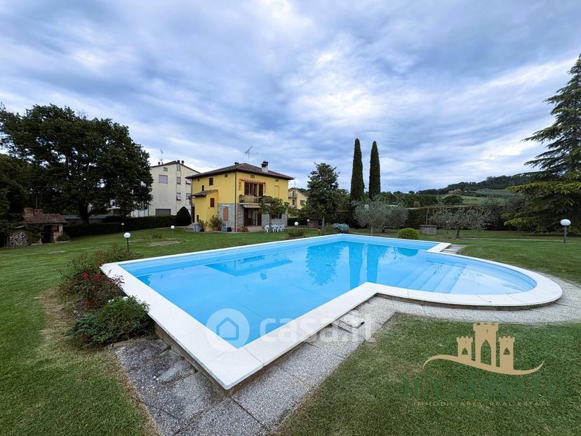 Villa in Via Garibaldi — foto 19 di 42