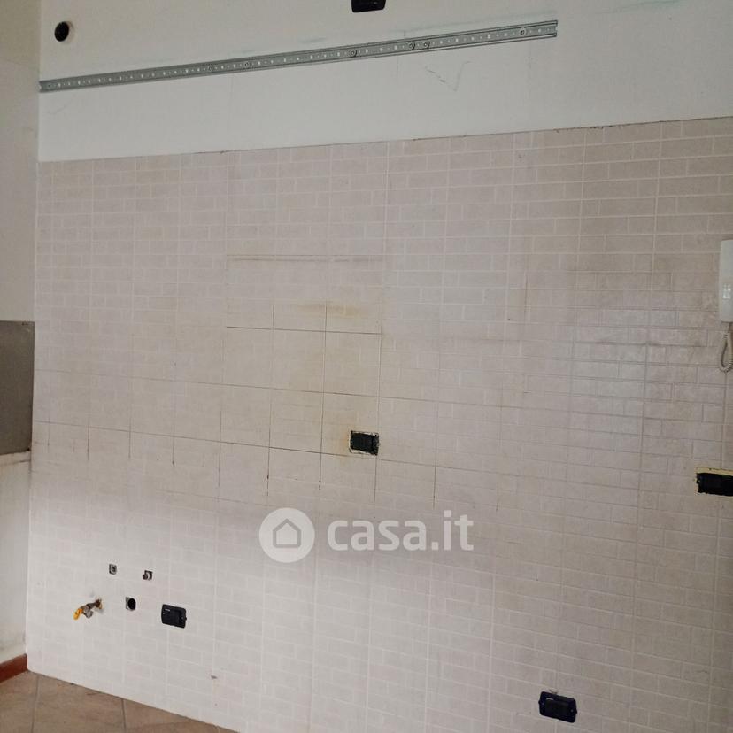 Bilocale in Via Cesare Battisti 80 — foto 4 di 9