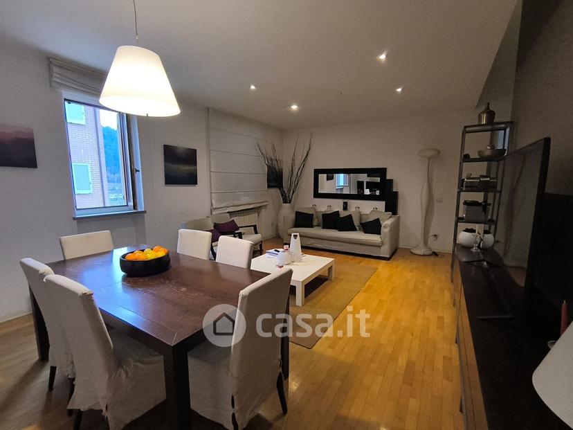 Trilocale in Via Mencaroni — foto 17 di 44