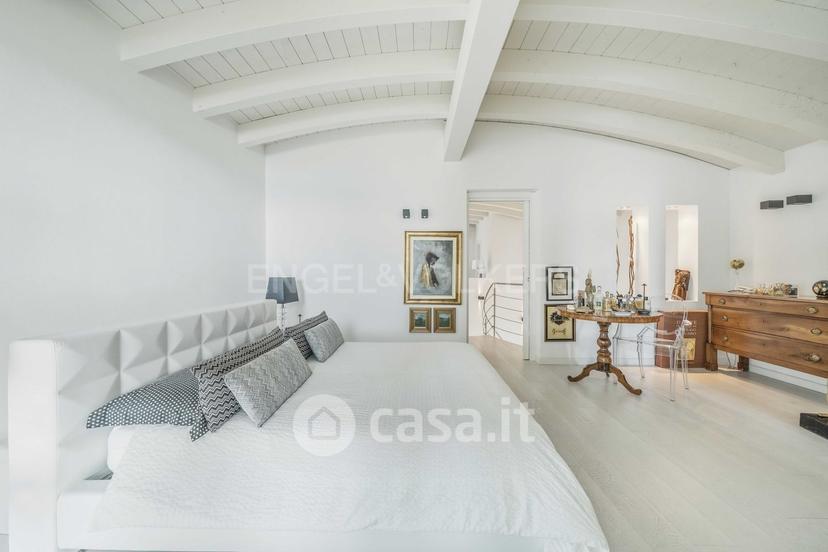 Villa in Via delle Carbonaie 14 — foto 15 di 38