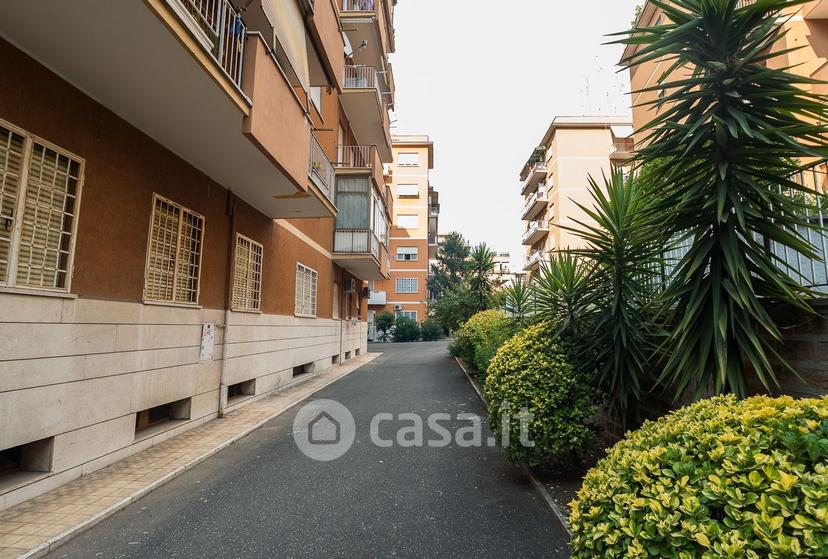 Stanza in Via Giuseppe Donati — foto 2 di 9