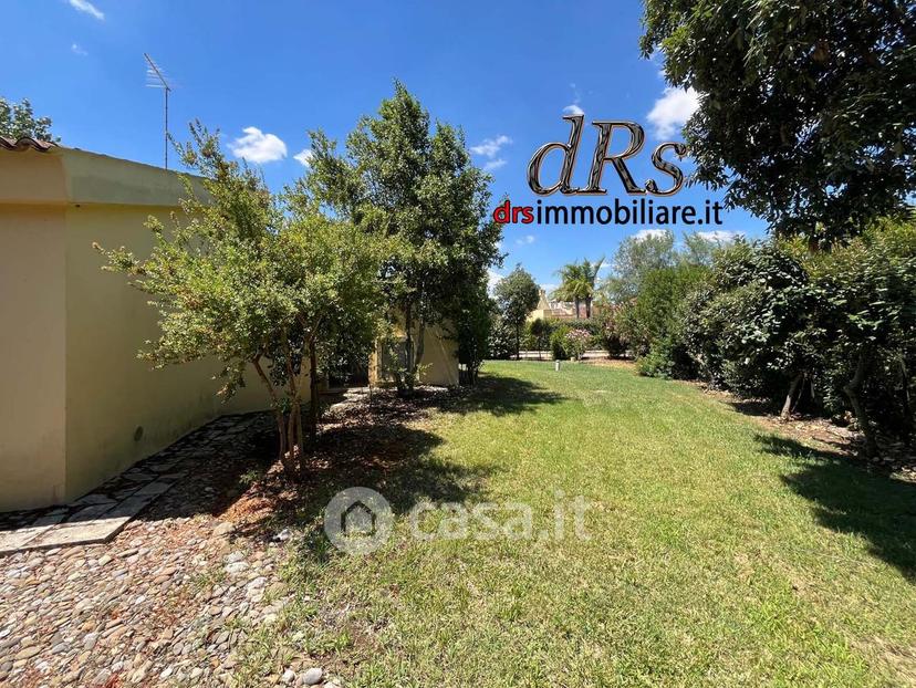 Villa in Via Giasone — foto 32 di 87