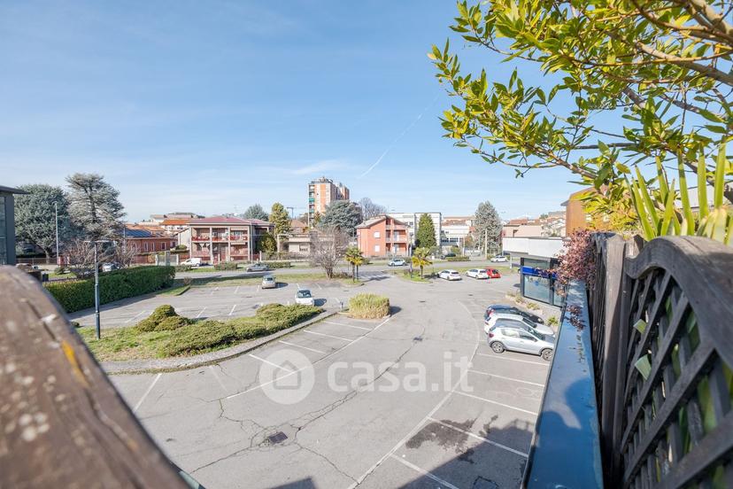 Trilocale in Viale della Repubblica 29 — foto 13 di 32