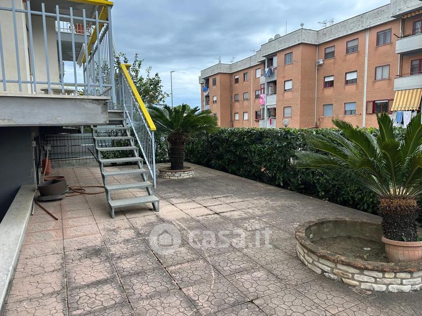 Quadrilocale in Via della Scafa 5 — foto 7 di 22