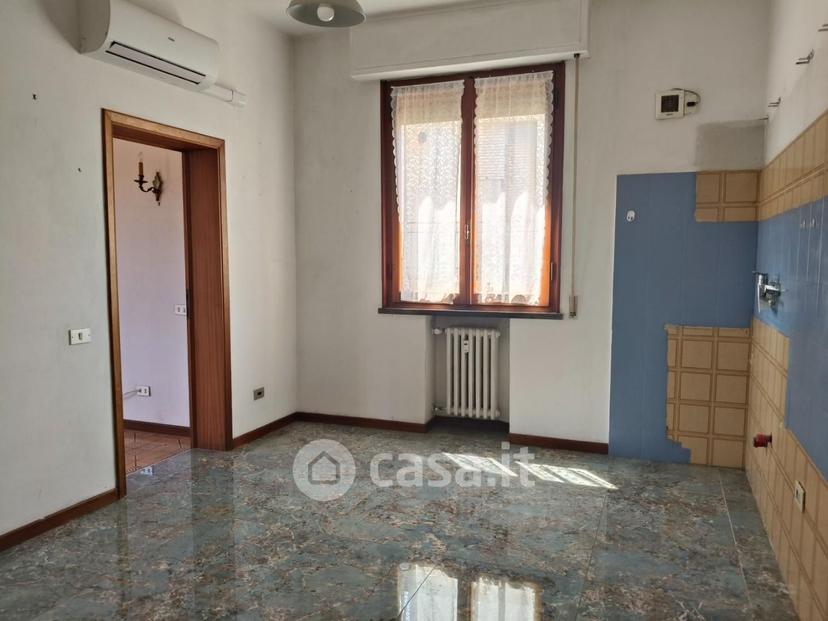 Quadrilocale in Piazza A. Toscanini 50053 — foto 3 di 36