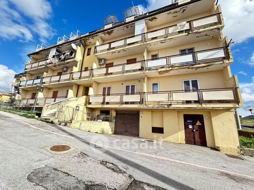 Quadrilocale in Contrada Serra 48 — foto 8 di 40