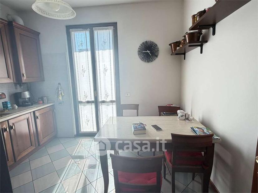 Villa in Via Cristoforo Colombo — foto 15 di 45