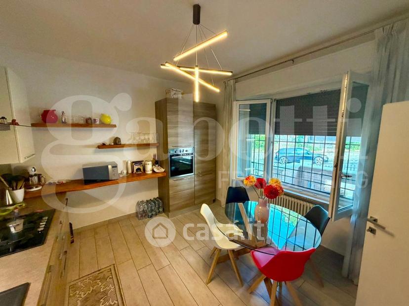 Villa in Via Mario Angeloni 1 — foto 12 di 50