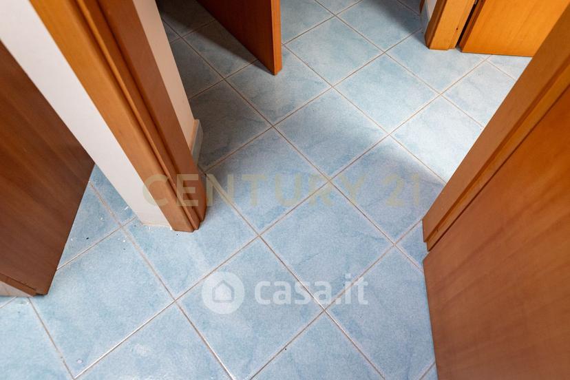 Quadrilocale in Via Spiaggia 39 — foto 106 di 106