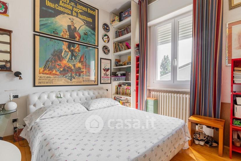 Villa in Via Circondario Sud 10 — foto 14 di 22