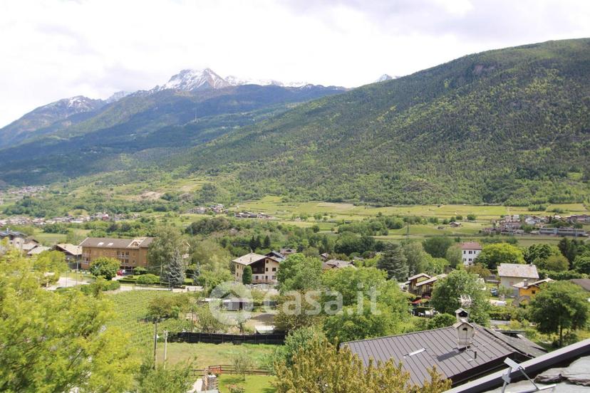Trilocale in Frazione Janin — foto 4 di 13