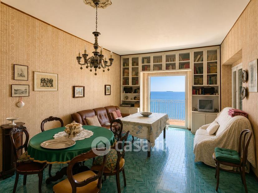 Villa in Via Giacomo Matteotti 13 — foto 22 di 45