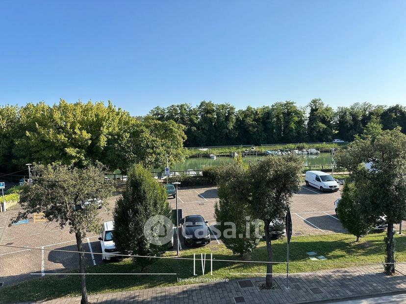 Trilocale in Via Amba Alagi 3 — foto 28 di 34
