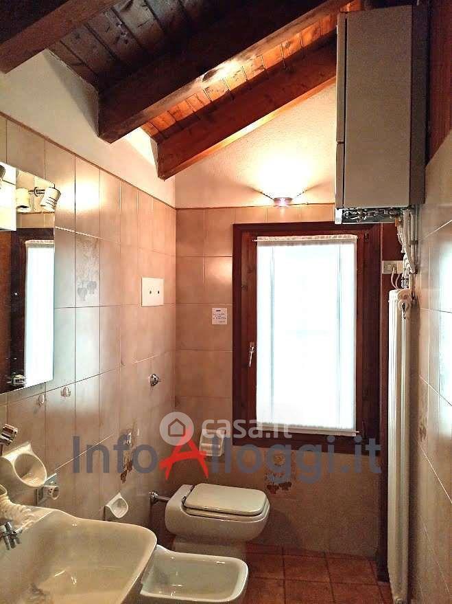 Trilocale in Via Orlandi — foto 14 di 16