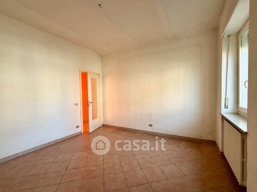 Trilocale in Via Giovan Battista Traverso 1 — foto 10 di 17