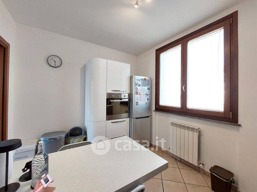 Trilocale in Via Arno 25 — foto 8 di 27