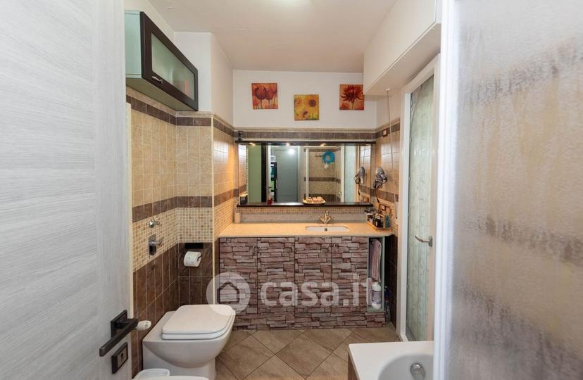 Trilocale in Via Emilio Alessandrini 2 — foto 27 di 29