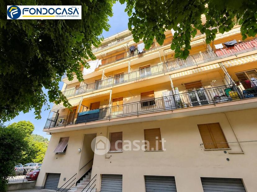 Trilocale in Via Vittorio Veneto — foto 6 di 15