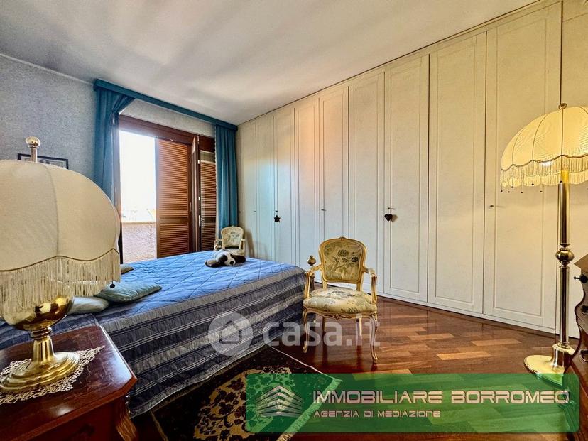 Villa in Via Adige — foto 30 di 45