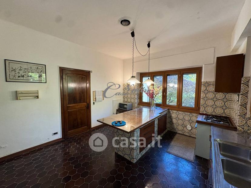Villa in Via del Ronco 50 — foto 9 di 29