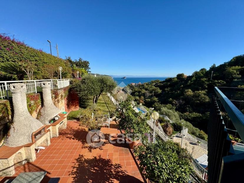 Villa in Regione Torbora — foto 31 di 50