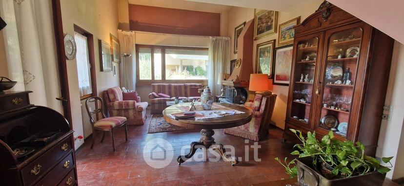 Appartamento in Via Chiantigiana — foto 36 di 38