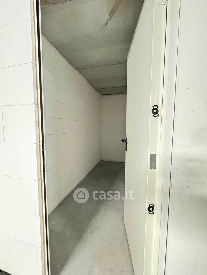 Trilocale in Via Giulio Monteverde 22 — foto 32 di 32