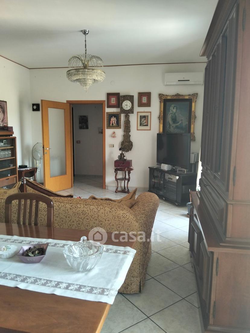 Quadrilocale in Via Luigi Doumontier 1 — foto 17 di 23