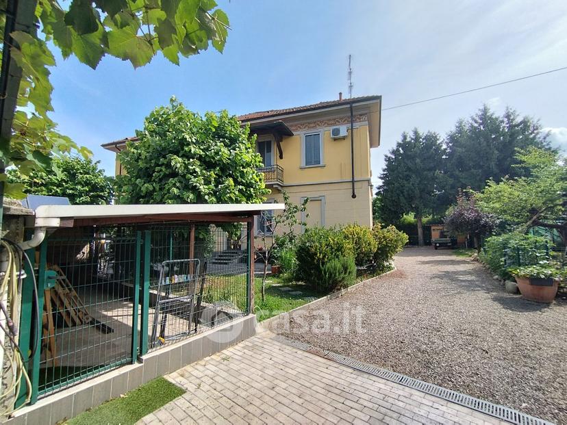 Villa in Via Armando Diaz — foto 22 di 85