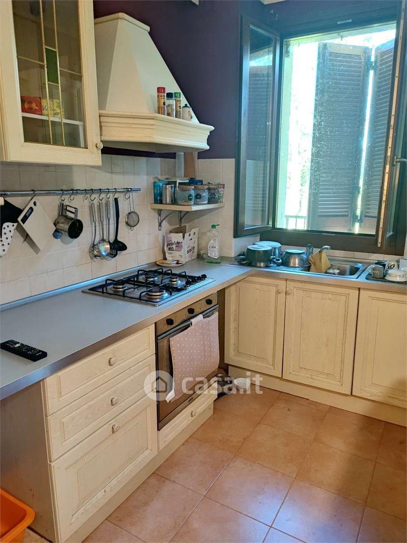 Bilocale in Via Fratelli Rosselli — foto 33 di 36