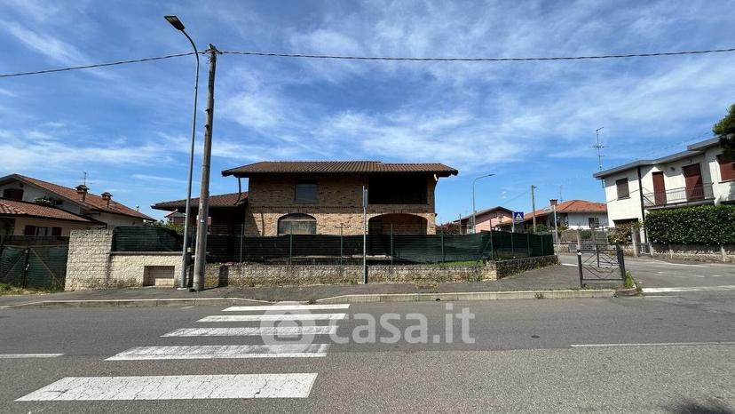 Villa in Via Lazzaretto 34 — foto 11 di 48