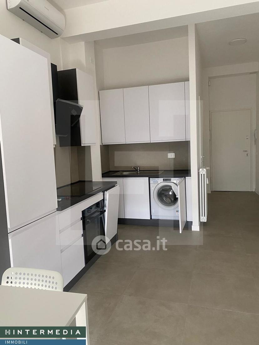 Trilocale in Via Monte Sirottolo — foto 6 di 8