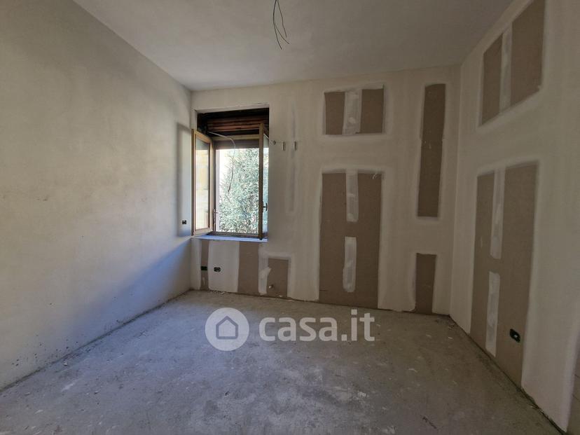 Trilocale in Via San Pietro 42 — foto 17 di 21