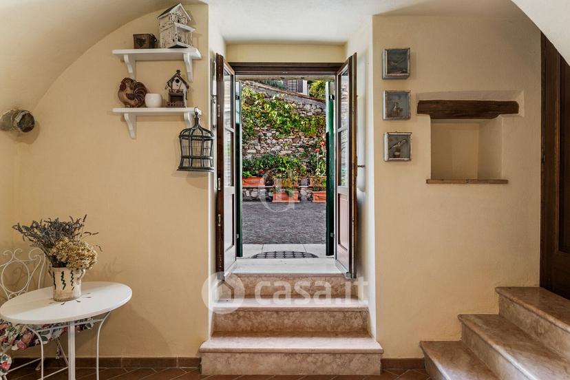 Villa in Via Chiesa — foto 21 di 29
