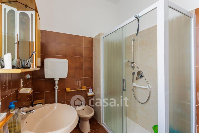 Bilocale in Via Milano 23 — foto 4 di 26