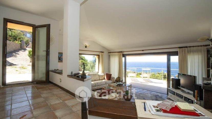 Villa in Località Costa Paradiso — foto 22 di 49