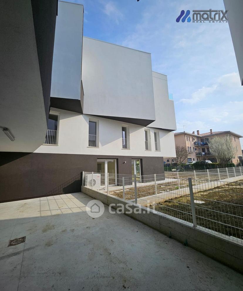 Appartamento in Via Argine Sinistro 23 — foto 8 di 33