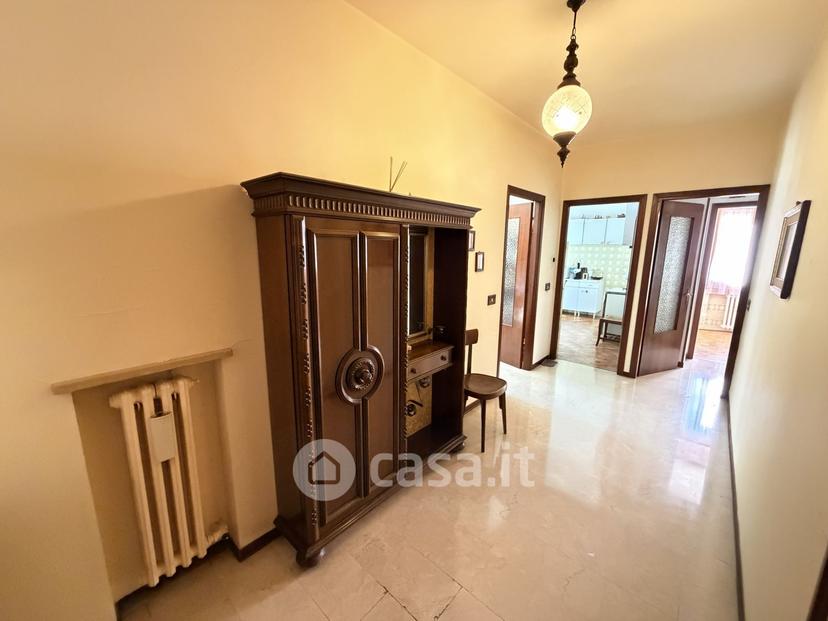 Trilocale in Via Guglielmo Marconi 7 — foto 13 di 37