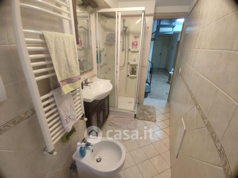 Stanza in Via Concezione a Monte Calvario — foto 10 di 17
