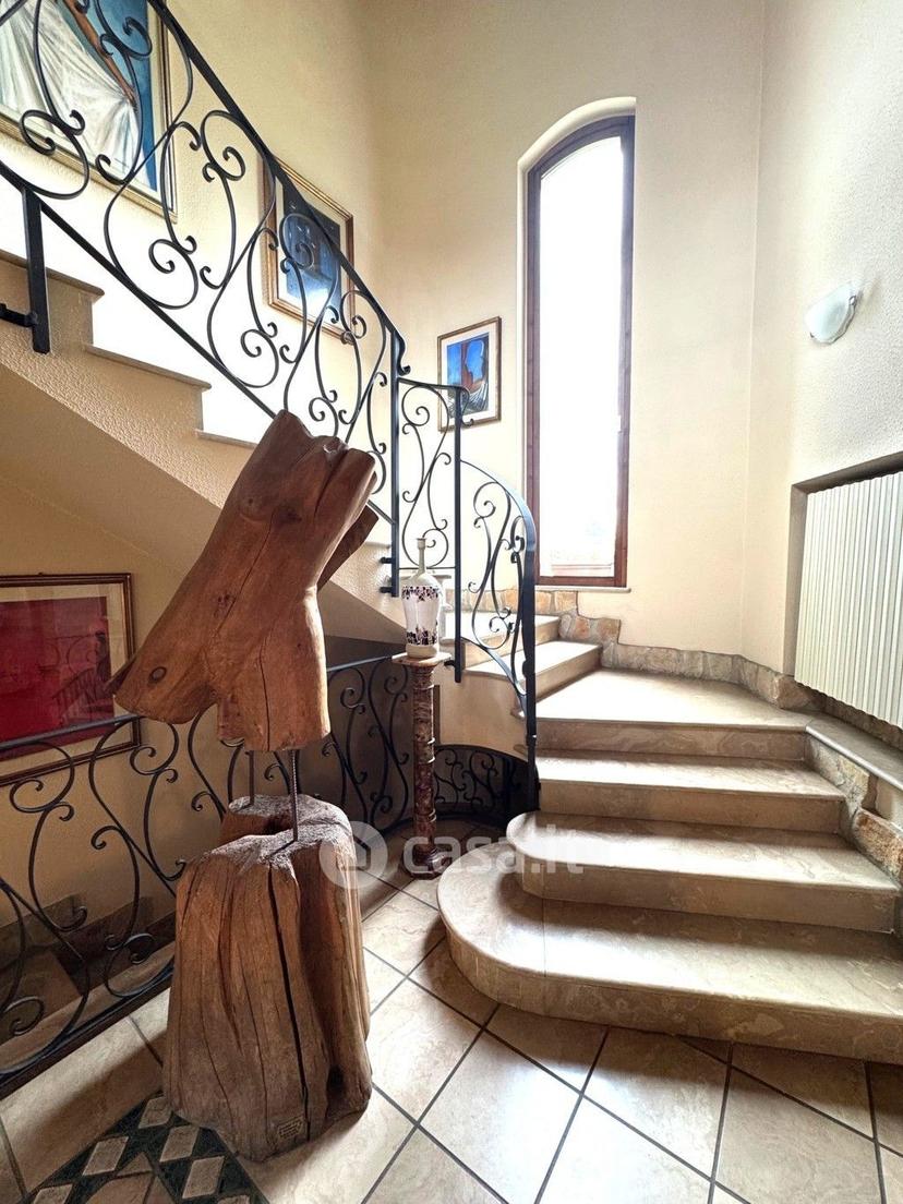 Villa in Via Giacomo Puccini 3 — foto 49 di 50