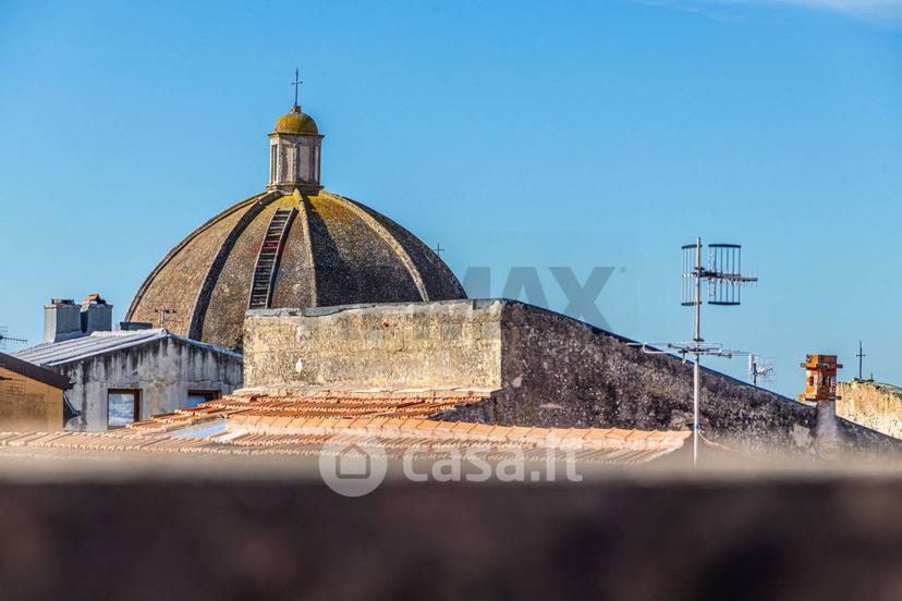 Appartamento in Piazza Tola 41 — foto 13 di 109
