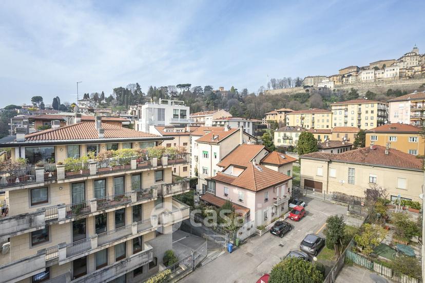 Trilocale in Via Carlo Vigliani 4 — foto 3 di 36